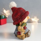 Сувенир полистоун "Мальчик в красной шапке с оленёнком" 11х9,5х12,5 см - Фото 2