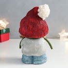 Фигурка полистоун «Мальчик в красной шапочке с оленёнком на руках», 10×8.5×16 см 7669127