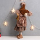 Кукла интерьерная "Девочка в коричневой шубке и шапке со звёздочкой" 20х11х47 см - Фото 3