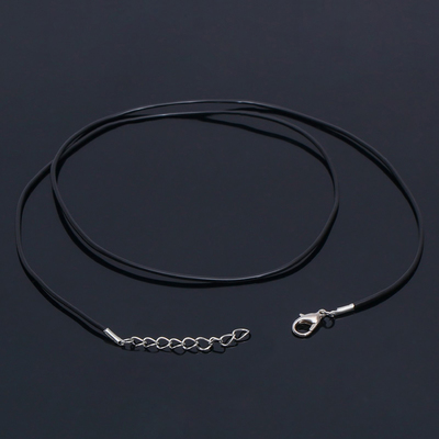 Шнурок каучуковый, неполый, 50 см, d=1,5 мм, цвет чёрный в серебре