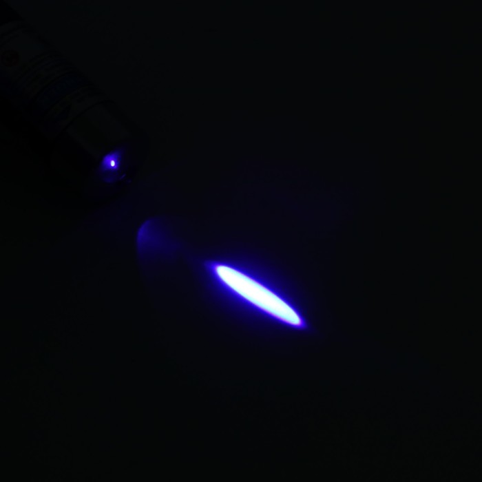 Лазерная указка, дальность 500 м, 405 нм, 2 ААА, фиолетовый луч, 15.5 х 1.4 см - фото 1904603314