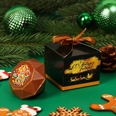 Шоколадная бомбочка с маршмеллоу "Волшебного Нового года", молочный шоколад, 38 г