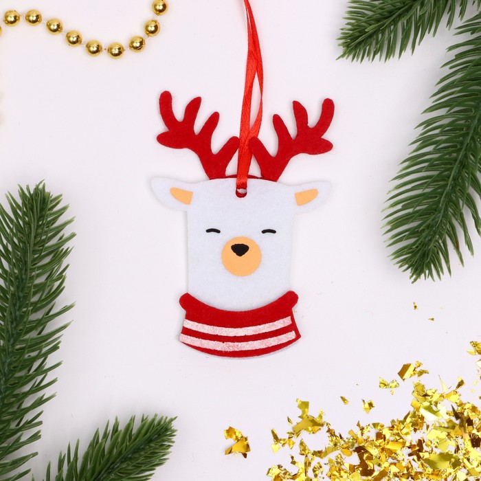 Набор для творчества. Создай ёлочное украшение из фетра «Олень в шарфике» - Фото 1