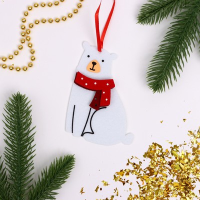 Набор для творчества. Создай ёлочное украшение из фетра «Белый медведь в шарфике»