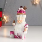 Сувенир полистоун "Дед Мороз сладкоежка" 12х4,5х7,5 см - Фото 3
