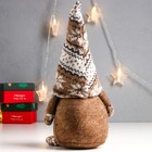 Кукла интерьерная текстильная «Дед Мороз в бежевом колпаке с узорами», 28×13×9 см - Фото 4