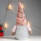 Кукла интерьерная свет "Дед Мороз светящийся нос, в розовом колпаке с узорами" 33х17х12 см - фото 30901603