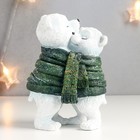 Фигурка полистоун «Белые мишки обмотанные вязаным шарфом», 16×8×11.5 см - Фото 1