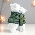 Фигурка полистоун «Белые мишки обмотанные вязаным шарфом», 16×8×11.5 см - Фото 3