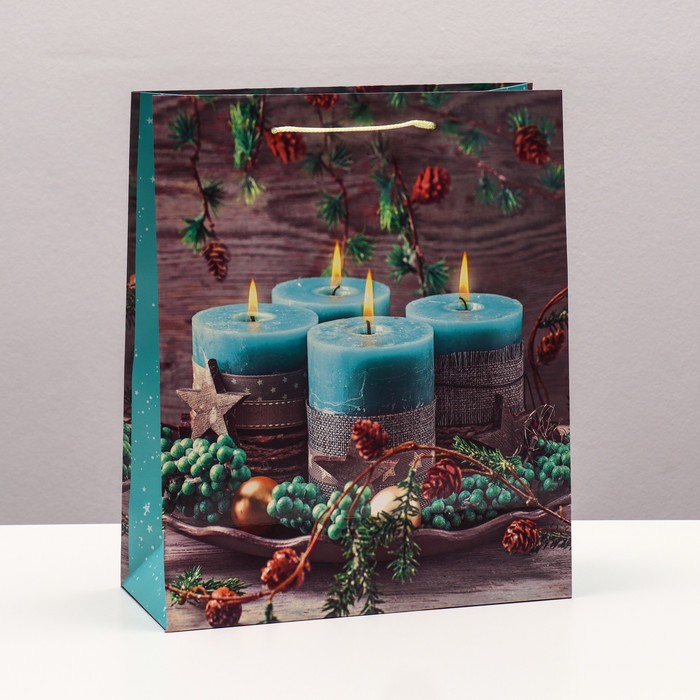 Пакет подарочный "Бирюзовые свечи", 26 х 32 х 12 см - Фото 1