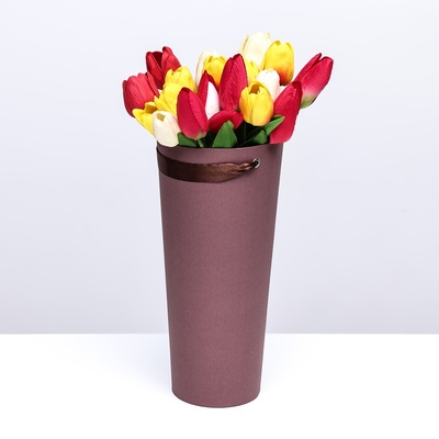 Переноска конус под цветы, шоколад 10 х 14 х 30 см
