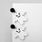 Серьги акриловые «Привидение» злые, белые в чёрном металле - Фото 4