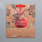 Пакет крафтовый вертикальный «Снежинка», M 26 х 30 х 9 см, Новый год - фото 21747407