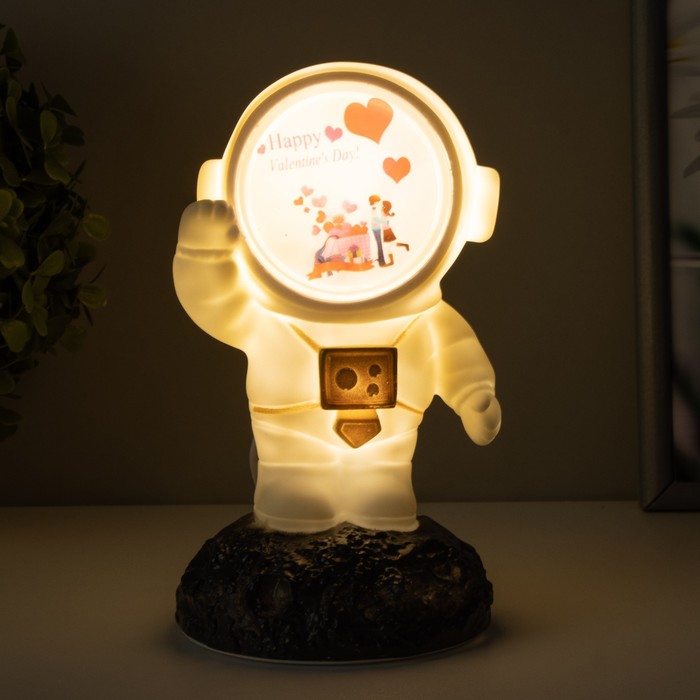 Ночник Космонавт LED USB МИКС 7,5х7,5х17,5 см RISALUX - фото 1883980468