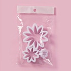 Формы для вырезания теста и мастики Доляна «Хризантема», набор 3 шт.: d=6.5 см, d=3.5 см, d=2 см, пластик, белые - Фото 6