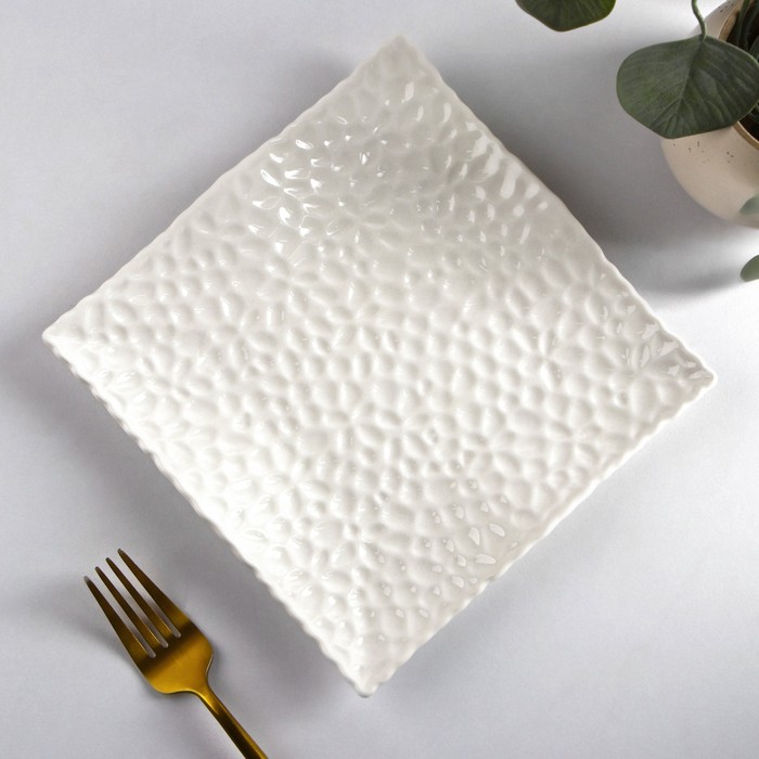 Тарелка керамическая квадратная «Воздушность», d=19 см, цвет белый - фото 1908982036