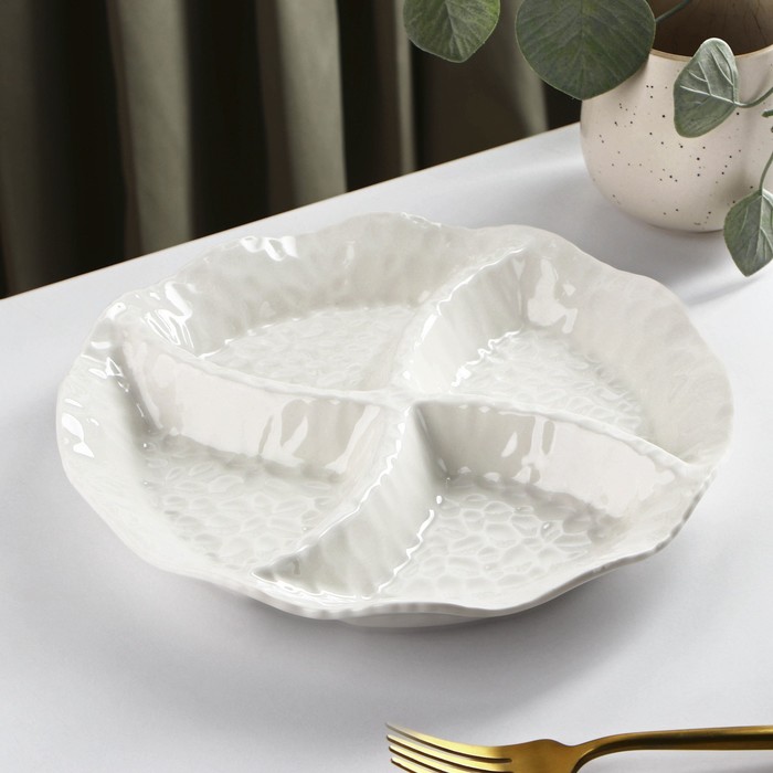 Менажница керамическая 4 ячейки «Воздушность», 24×3.5 см, цвет белый - Фото 1