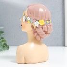 Фигурка полистоун «Девушка с цветочной повязкой на глазах», 14.5×10×7 см 9078560