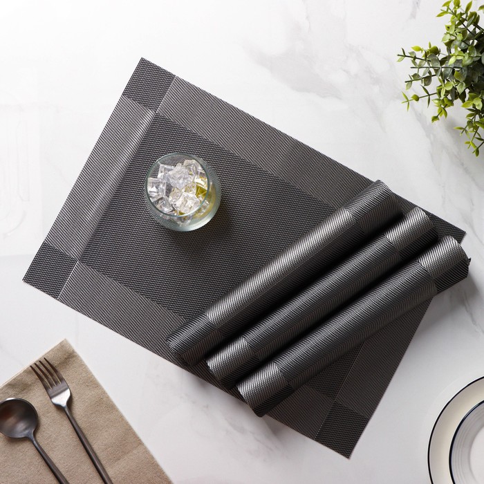 Набор салфеток сервировочных на стол Доляна «Шахматы», 45×30 см, 4 шт, цвет чёрный - Фото 1