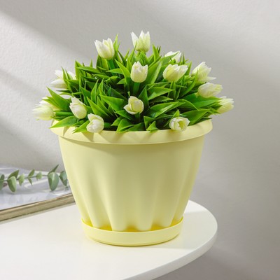 Горшок для цветов с поддоном «Знатный», 2 л, d=18 см, жёлтый