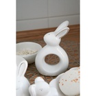 Кольцо для салфеток Доляна «Зайка в золотом», 7.5×3.5×11.5 см, доломит, белое 7384541