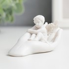 Сувенир полистоун "Белоснежный ангел на ладони" 3,5х7,5х3 см - фото 7245091