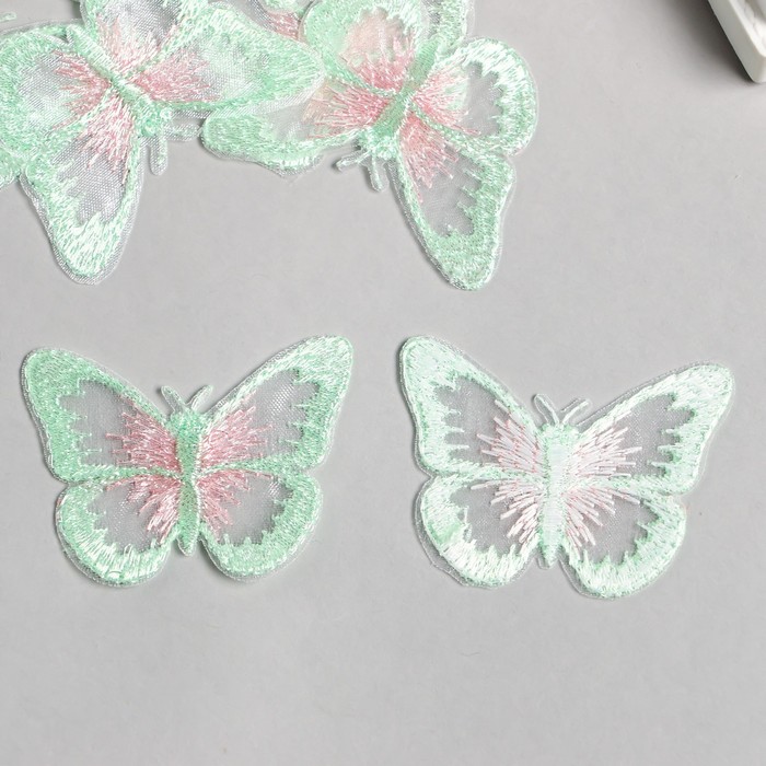 Декор для творчества текстиль вышивка "Бабочка зелёно-розовая" 4,3х5,5 см - фото 9974163