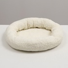 Лежанка для собак и кошек «Уют», 50×42×11 см, мягкий мех, цвет молочный - Фото 10