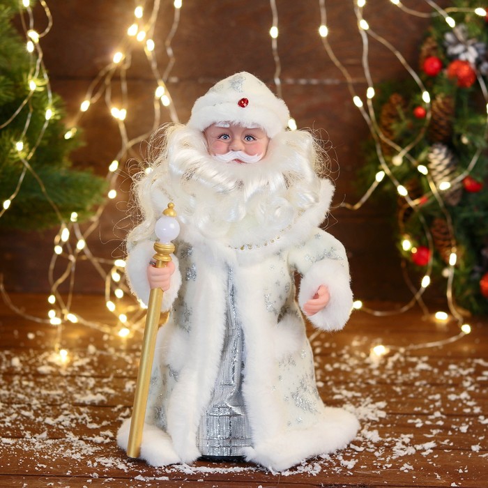 Дед Мороз "С фонариком на посохе и узорами на шубке" двигается, 30х14 см, белый - фото 1908990924