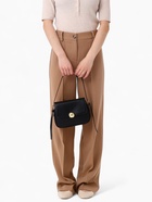 Сумка женская мессенджер на клапане, 23×6×17 см, чёрная - Фото 3