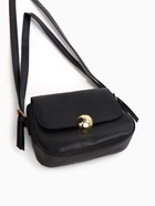 Сумка женская мессенджер на клапане, 23×6×17 см, чёрная - Фото 7