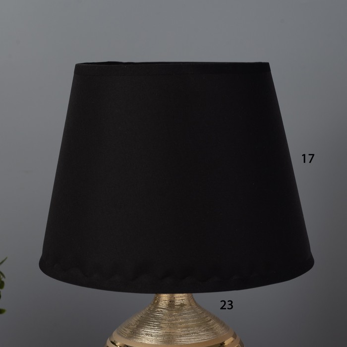 Настольная лампа Элегия Е14 40Вт черно-золотой 20х20х31 см RISALUX - фото 1907534100
