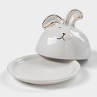 Блюдо с крышкой клош Доляна «Зайка в золотом», 12×9.5 см, керамика, белое - Фото 4