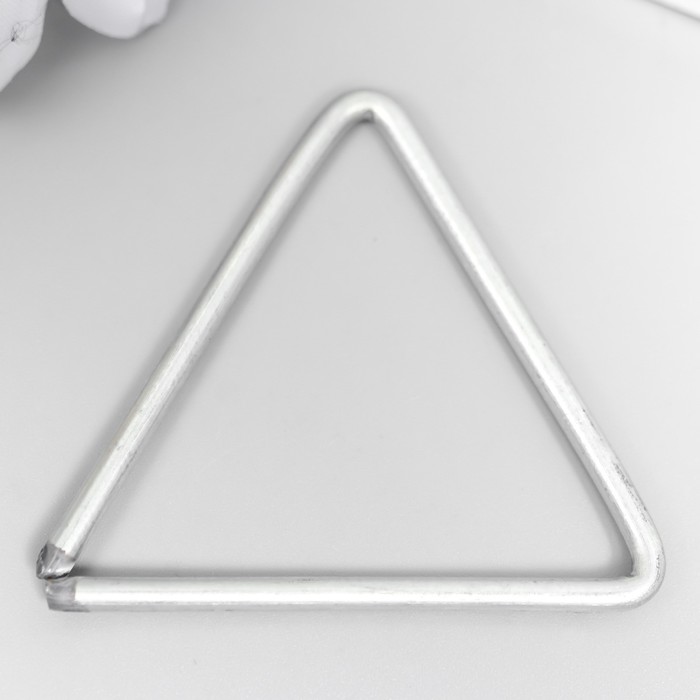 Кольцо металл для изготовления ловца снов "Треугольник" 0,28х5х5 см - Фото 1