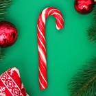 Карамель леденцовая "Трость к Новому Году" со вкусом клубники, 20 г - фото 25574137