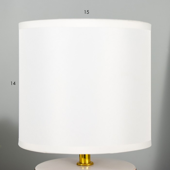 Настольная лампа Биргит E14 40Вт бело-золотой 15х15х27 см RISALUX - фото 1926512456