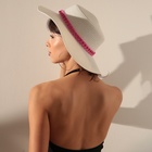 Шляпа женская с цепью MINAKU, белая, размер 56-58 - Фото 2