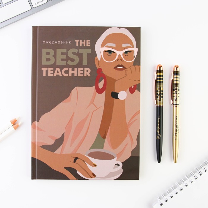 Подарочный набор «The BEST TEACHER»: ежедневник А5, 80 листов и 2 шт ручки (шариковые, 1 мм, синяя,красная паста) - фото 1885473480