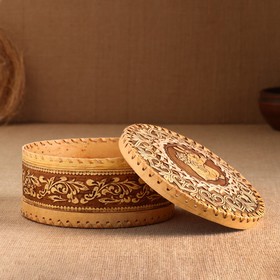 

Шкатулка "Заяц с мешком", 18,5х18,5х8 см,береста