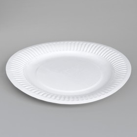 Тарелка одноразовая "Белая" ламинированная, картон, 18 см