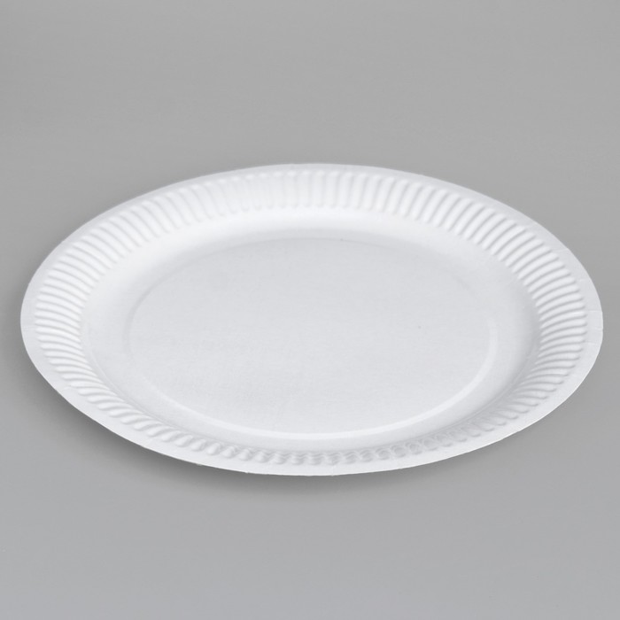 Тарелка одноразовая "Белая" ламинированная, картон, 23 см - Фото 1