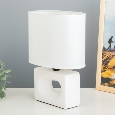 Настольная лампа «Мишель» Е27 40 Вт белый 12.5×20×27 см RISALUX