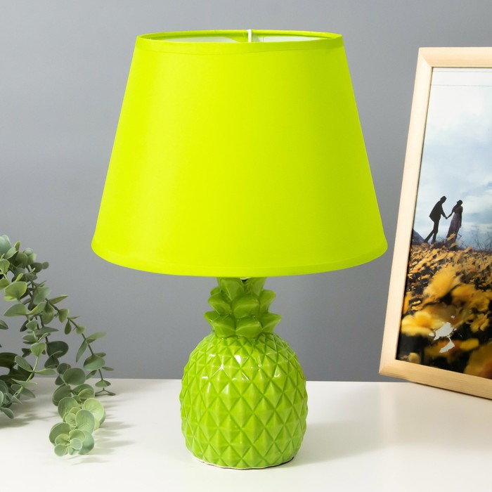 Настольная лампа "Ананас" Е14 40Вт зеленый 20х20х32 см RISALUX - фото 1907541032