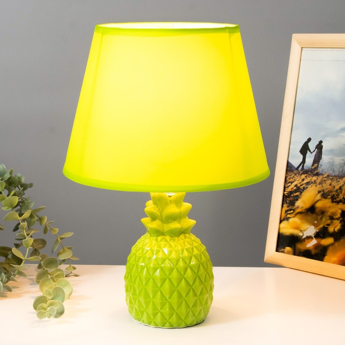 Настольная лампа "Ананас" Е14 40Вт зеленый 20х20х32 см RISALUX - фото 1907541033