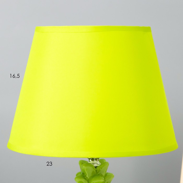 Настольная лампа "Ананас" Е14 40Вт зеленый 20х20х32 см RISALUX - фото 1907541035