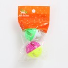 Набор из 2 шариков-погремушек "Рыбки и лапки", диаметр 3,8 см бело-зелёный/фиолетово-жёлтый   786560 - Фото 5