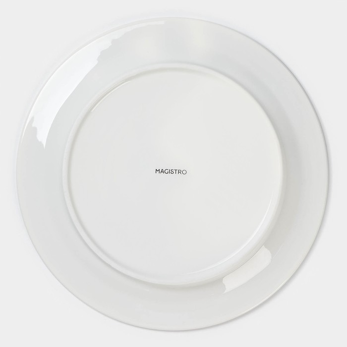 Тарелка фарфоровая обеденная Magistro «Лист», d=25,8 см, цвет белый - фото 1928001372
