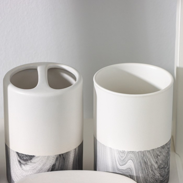 Набор аксессуаров для ванной комнаты SAVANNA Stone gray, 4 предмета (дозатор для мыла 390 мл, 2 стакана, мыльница), цвет белый - фото 1906097430