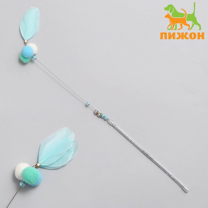 Дразнилка «Нежный хлоп» с перьями и бубенчиками, 60 см