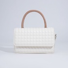 Сумка-мессенджер на клапане, цвет молочный - Фото 9